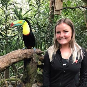 Meet your Posher, Ali
